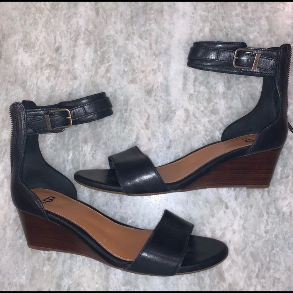 Ugg “Char” sandals